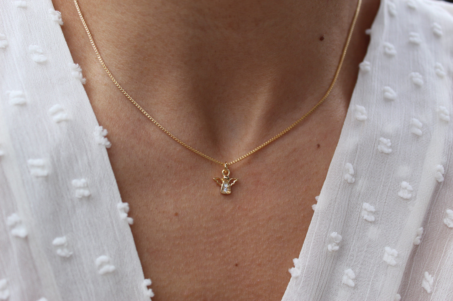Collar BB Ángel Frost, protección que se lleva con delicadeza
