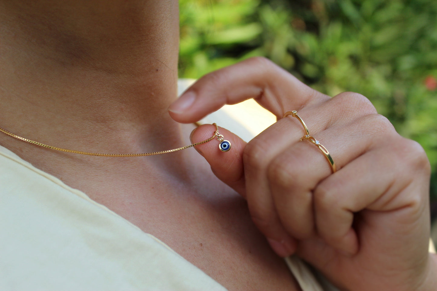 Collar BB Ojo Turco, protección con estilo sutil como nunca antes viste