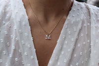 Collar Letra Frost, más que una inicial; una historia, una identidad 7