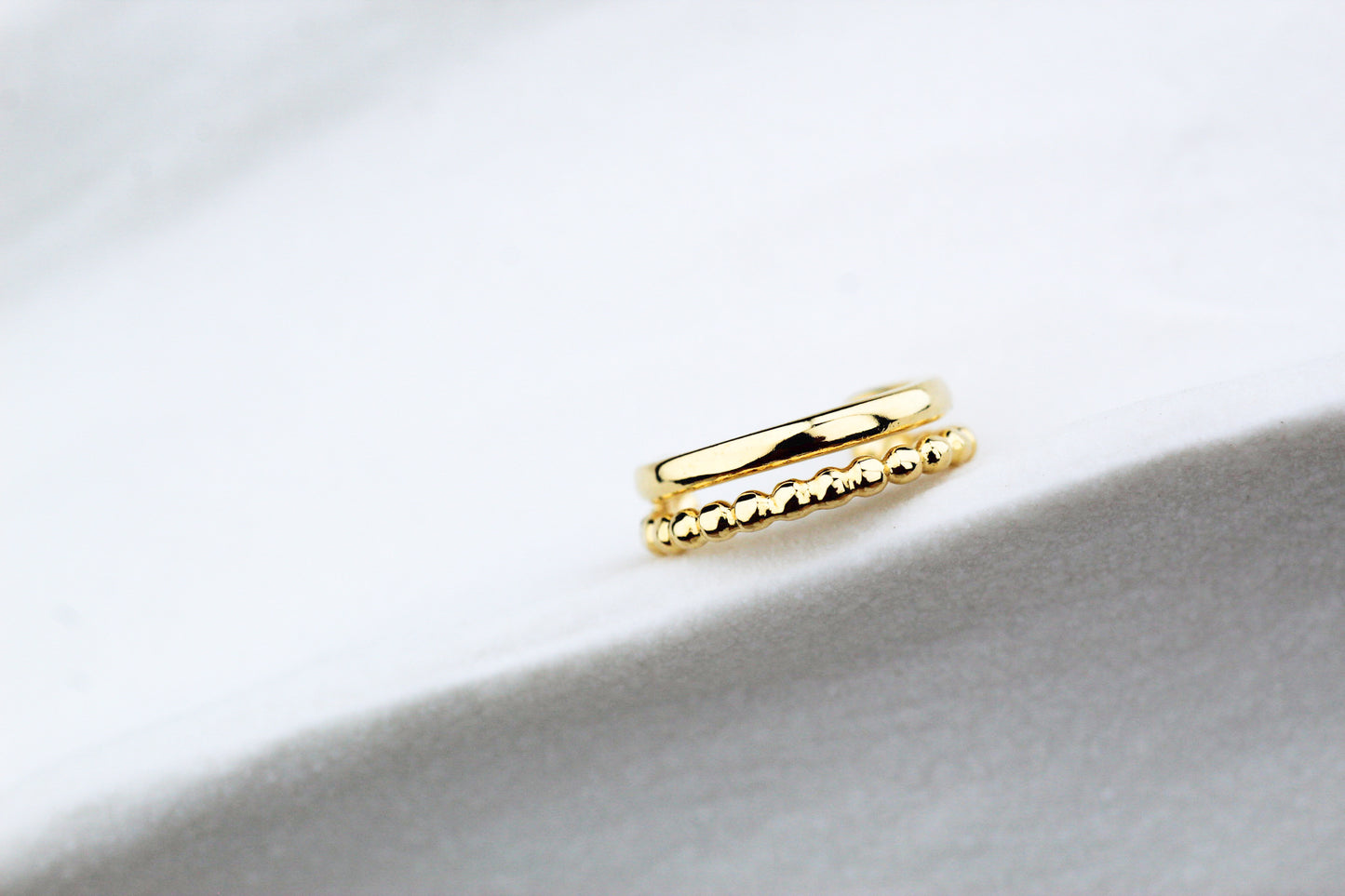 Earcuff Dua Bol, moderno y delicado.