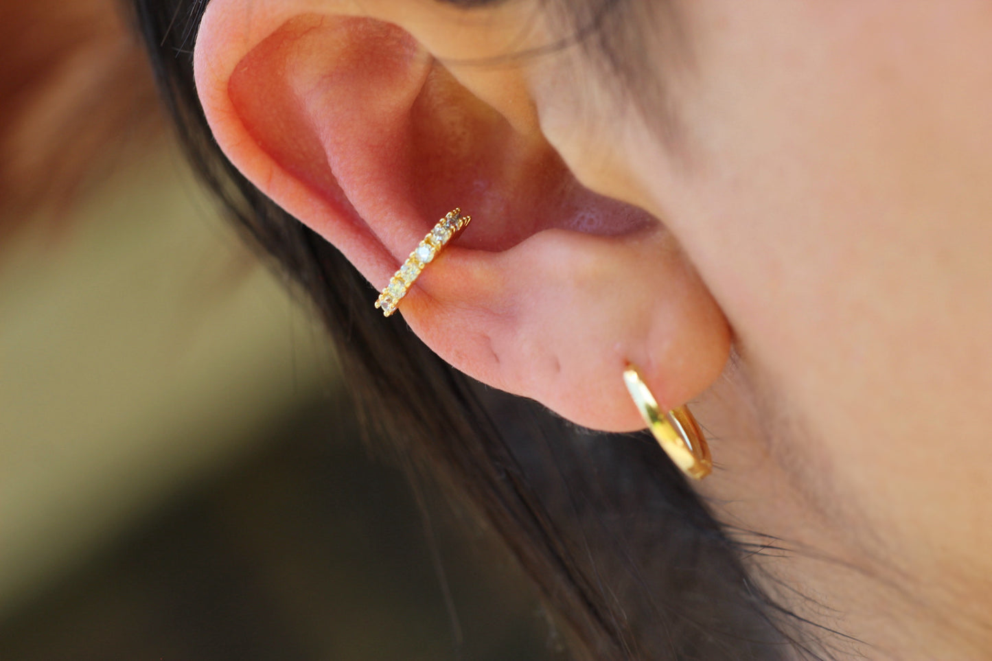 Earcuff Frost Bor, una pieza con calma y carácter.