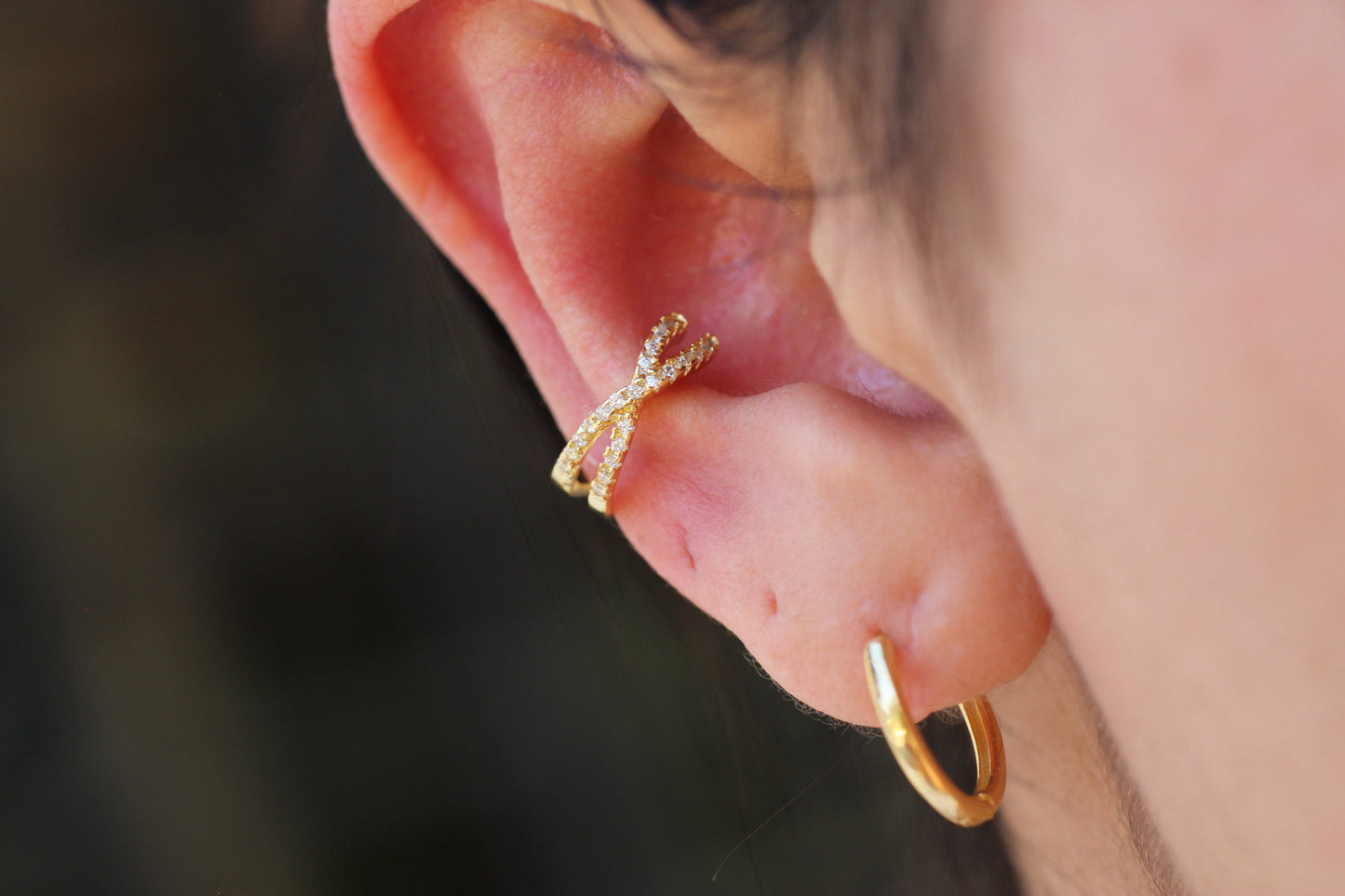 Earcuff Lazo Frost, sutileza y encanto.