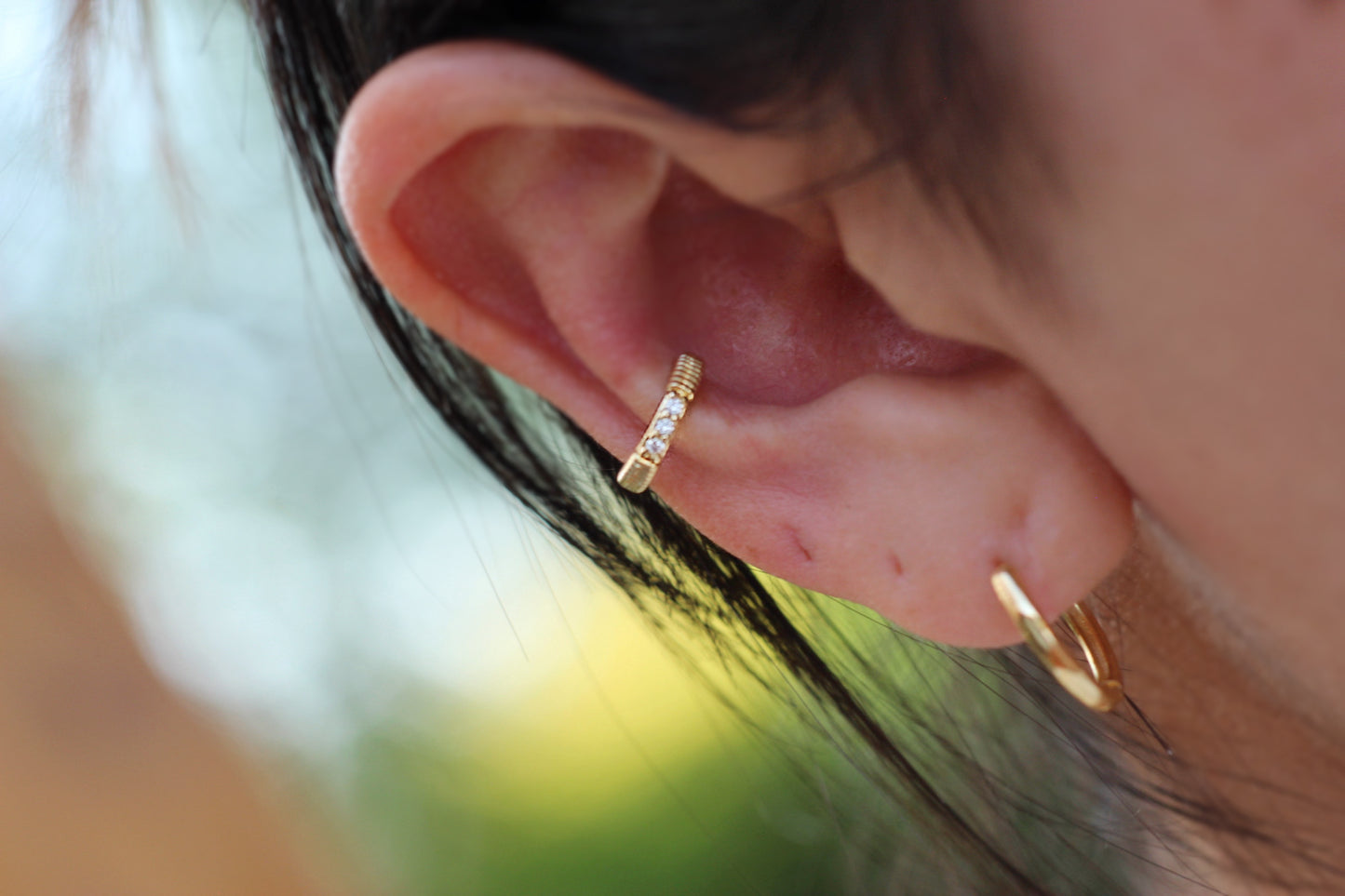 Earcuff Tex Triluz, delicadeza con un toque de luz.