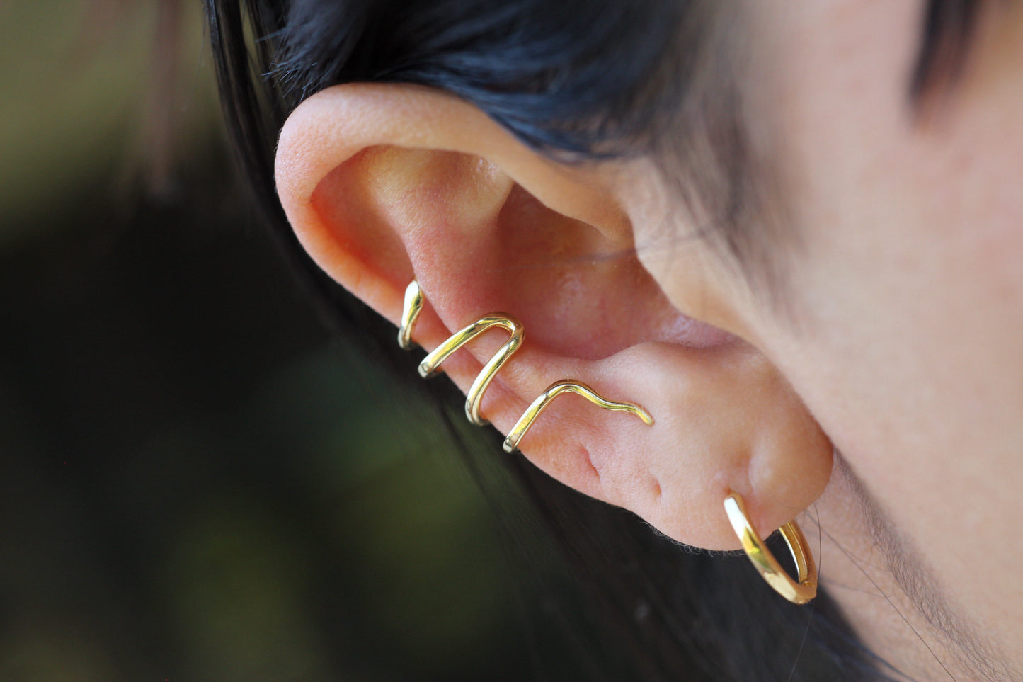 Earcuff Naga Trepador, la fuerza hecha forma.