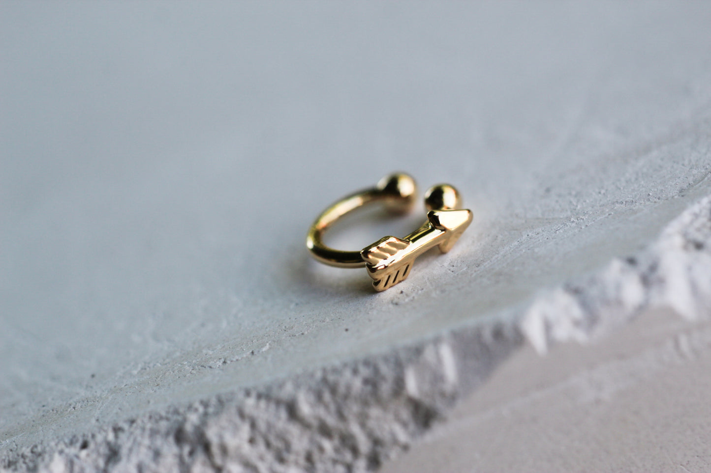 Earcuff Flecha