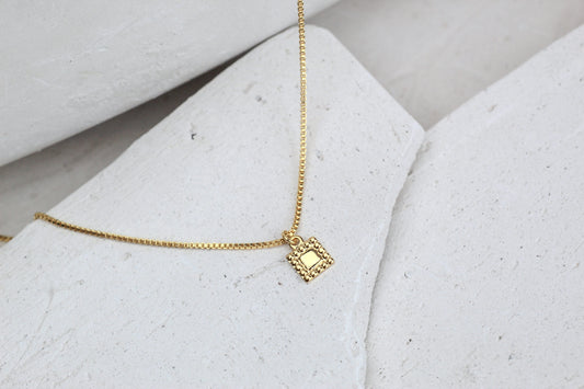Collar BB Cuadro bor