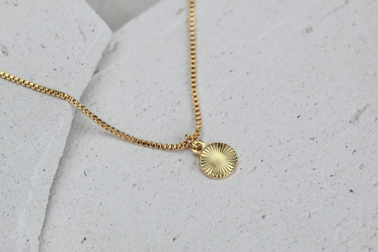 Collar BB Medalla bor