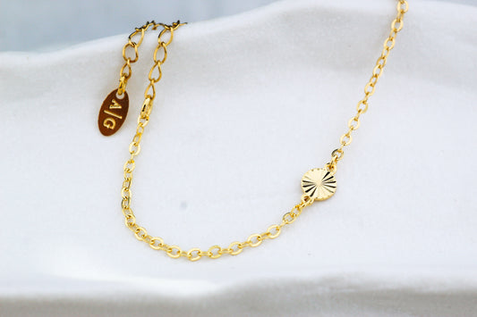 Pulsera BB Medalla Tex, minimalismo con estilo.