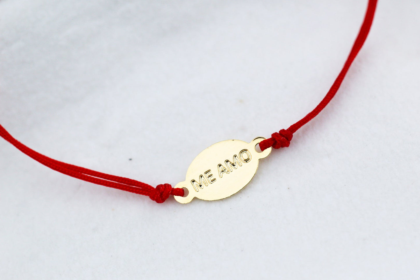 Pulsera Frases Rojo, un detalle que te recuerda quién eres.