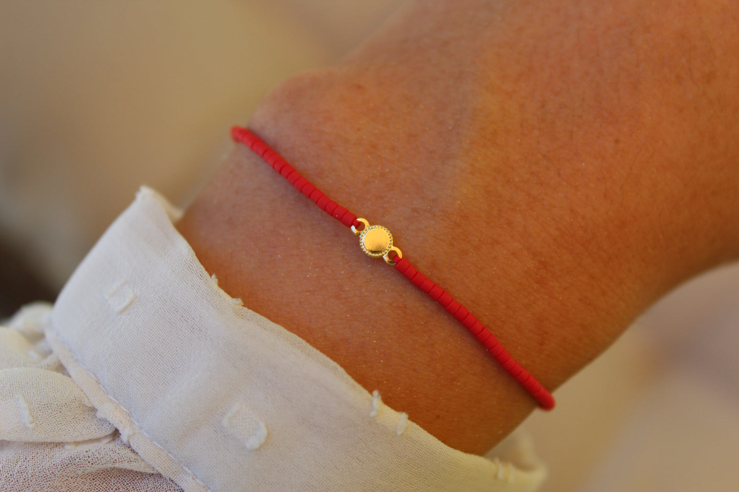 Pulsera BB Medalla Miyu, un detalle minimalista con significado