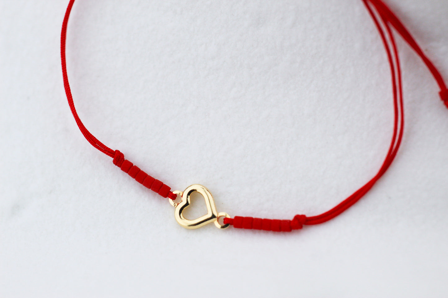 Pulsera BB Miyu Corazón Cali, un detalle delicado que habla de cariño