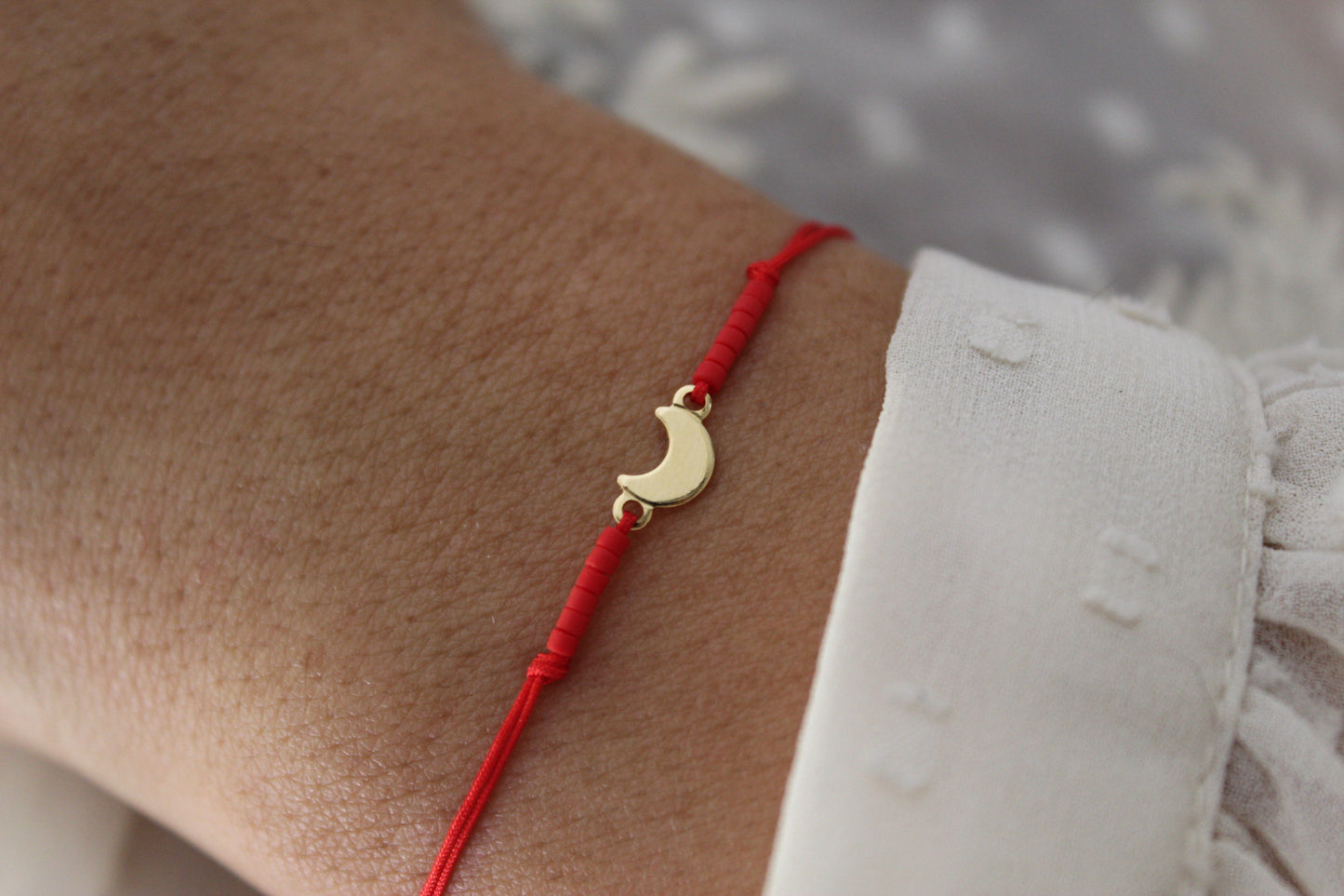 Pulsera BB Miyu Luna, esa joya que conecta con tu lado más sensible