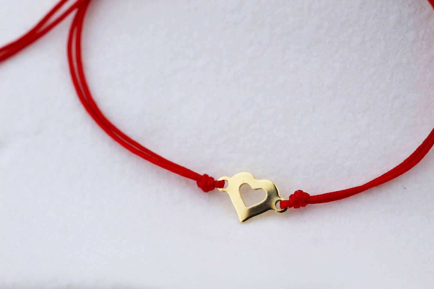 Pulsera Corazón Cali Gru Rojo, un detalle que habla de cariño