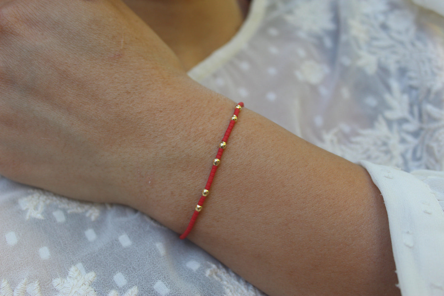 Pulsera Dubai Miyu II, elegancia minimalista para todos los días