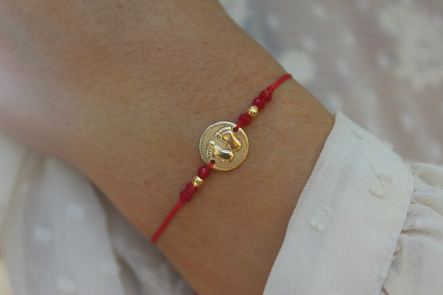 Pulsera Dubai Pies, un símbolo del amor más grande
