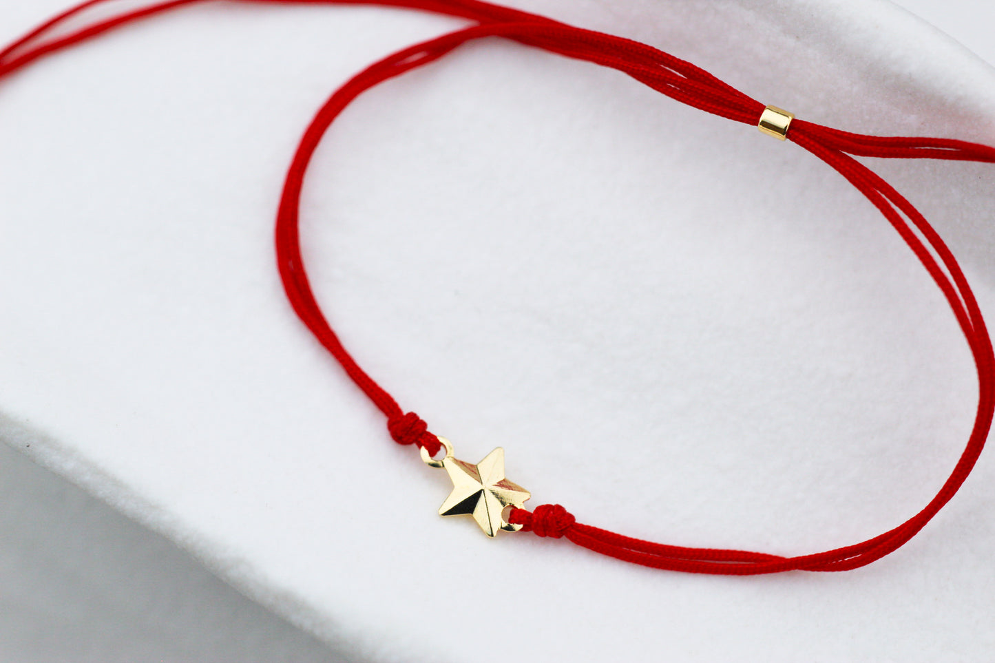 Pulsera Estrella Rojo, un detalle que invita a brillar