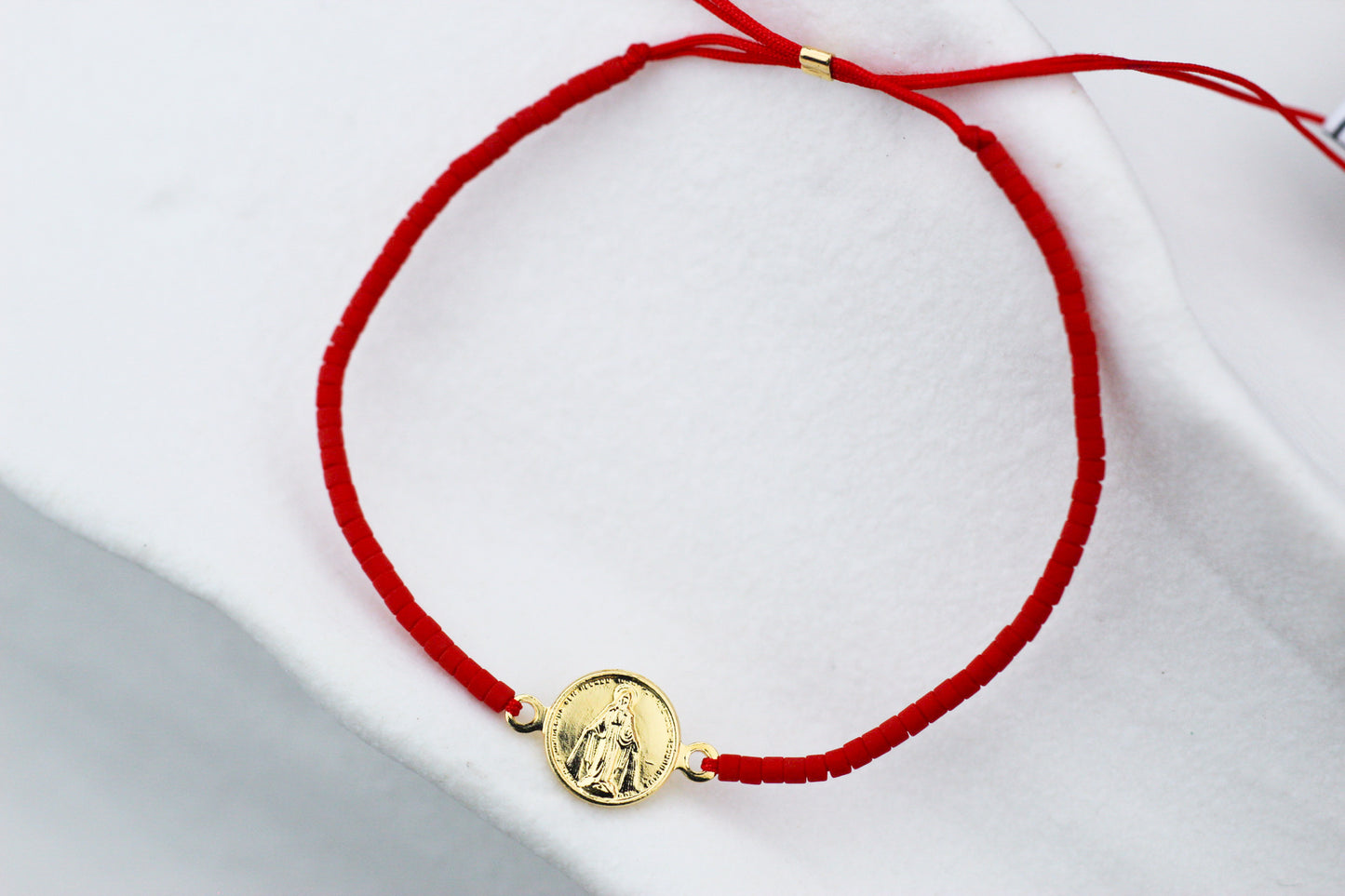 Pulsera Miyu BB Virgen de los Rayos, fe que acompaña cada día