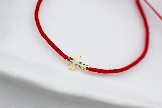 Pulsera Miyu Cruz Cali Tex, fe en un diseño delicado