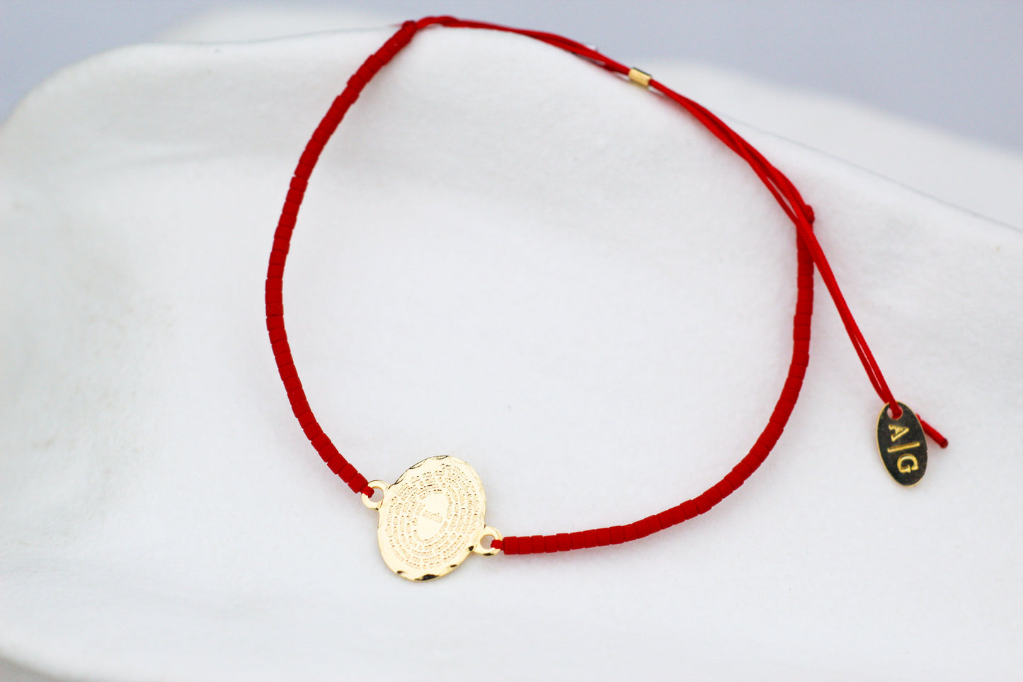 Pulsera Miyu Padre Nuestro Oval, una oración que se lleva cerca