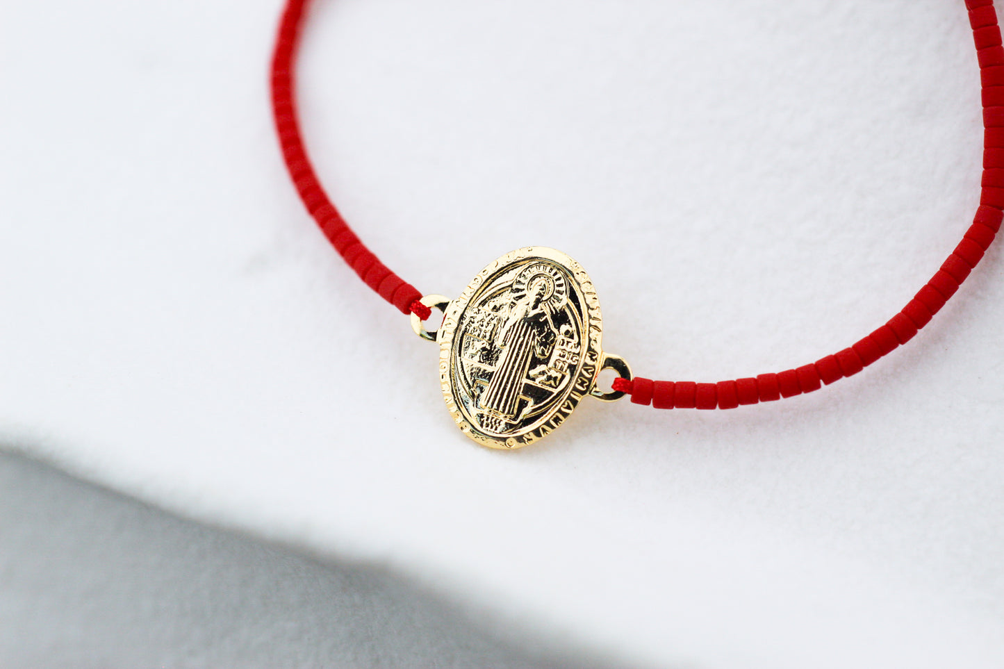 Pulsera Miyu San Benito Oval, un símbolo que todos eligen llevar cerca