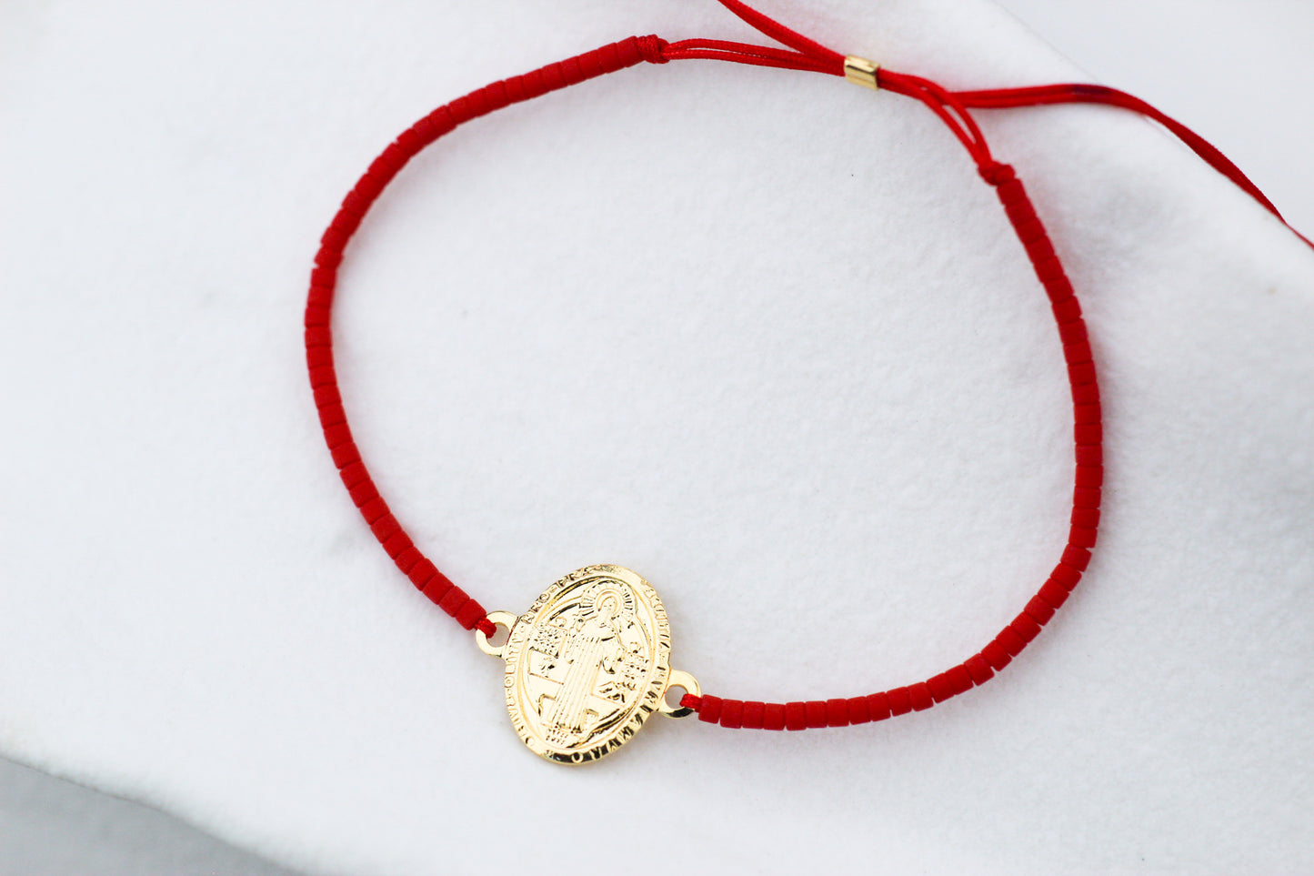 Pulsera Miyu San Benito Oval, un símbolo que todos eligen llevar cerca