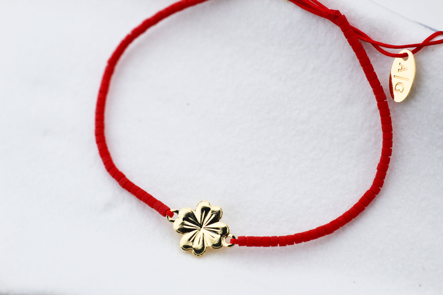 Pulsera Miyu Suerte Gru, un pequeño amuleto para atraer lo bueno