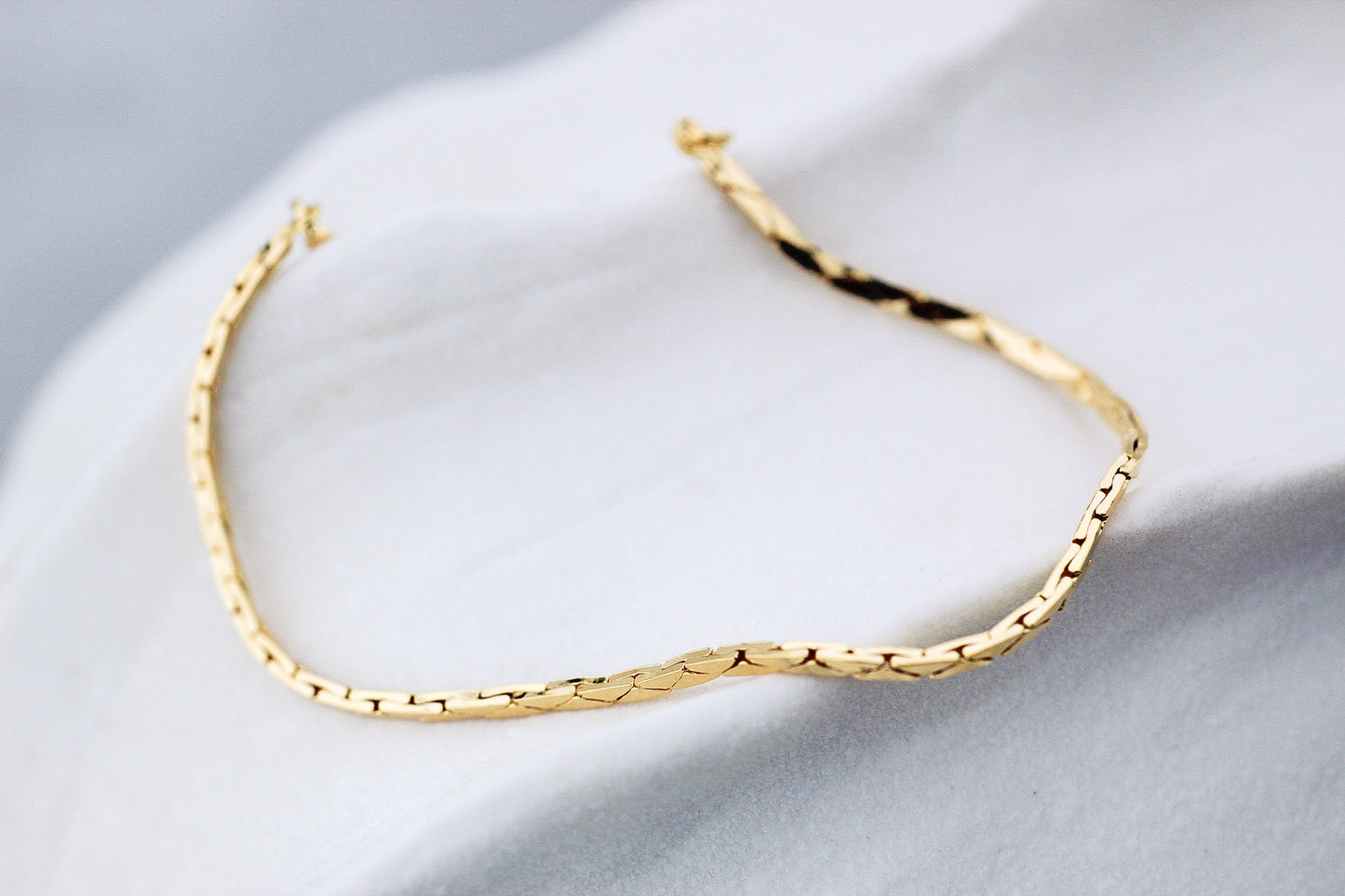 Pulsera Cola Serpiente, elegancia con textura propia