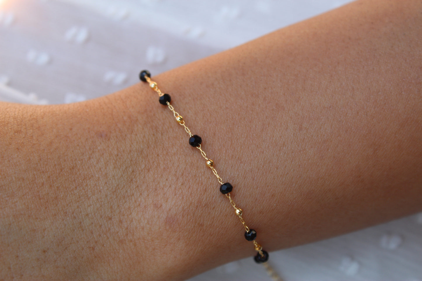 Pulsera Iva Negro, elegancia que nunca falla
