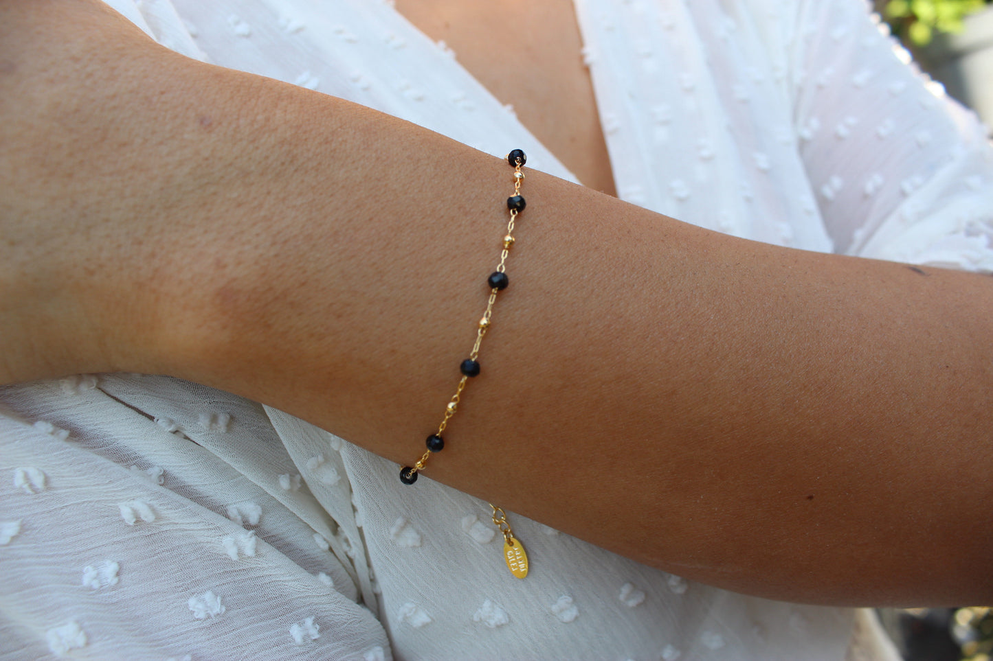 Pulsera Iva Negro, elegancia que nunca falla